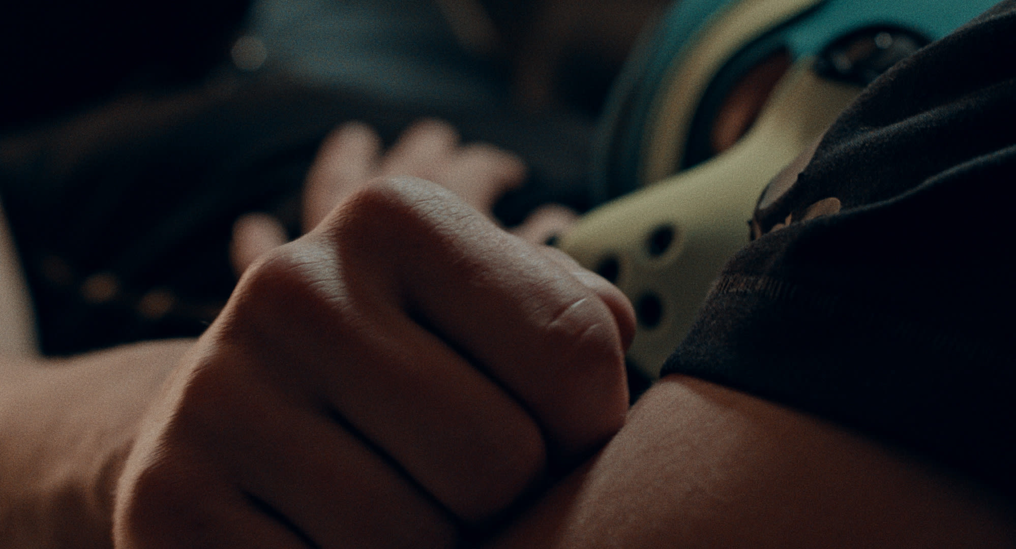 And then we touch, still from the movie by Benjamin Egger